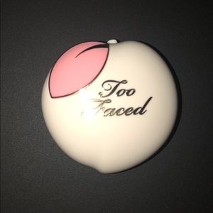 Too Faced Peach My Cheeks Melting Powder Blush